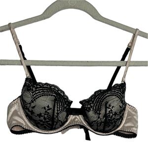 MAISON CLOSE black lace push up bra size 34B with removable pads